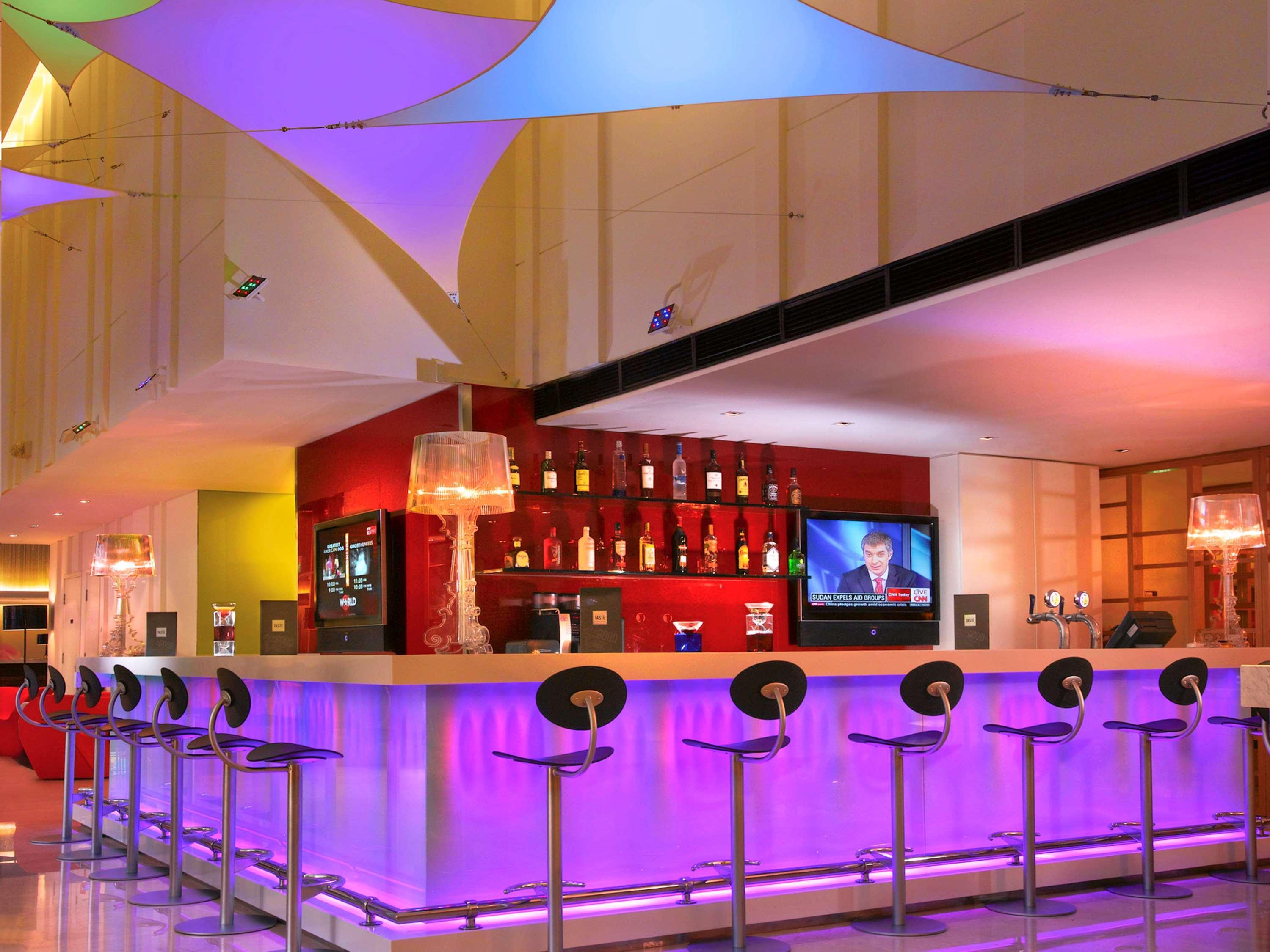 Ibis Singapore On Bencoolen - Newly Renovated Dış mekan fotoğraf