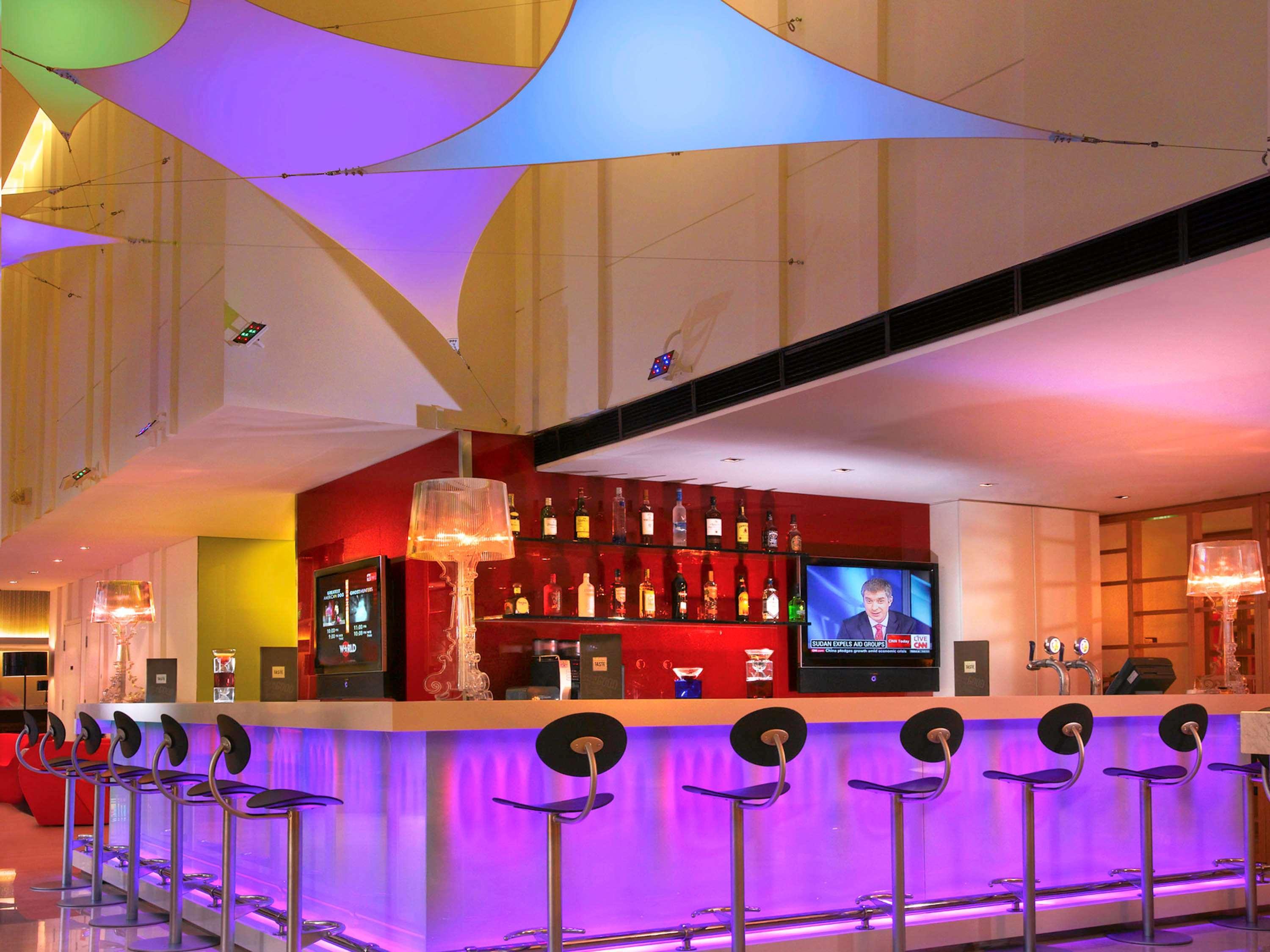 Ibis Singapore On Bencoolen - Newly Renovated Dış mekan fotoğraf