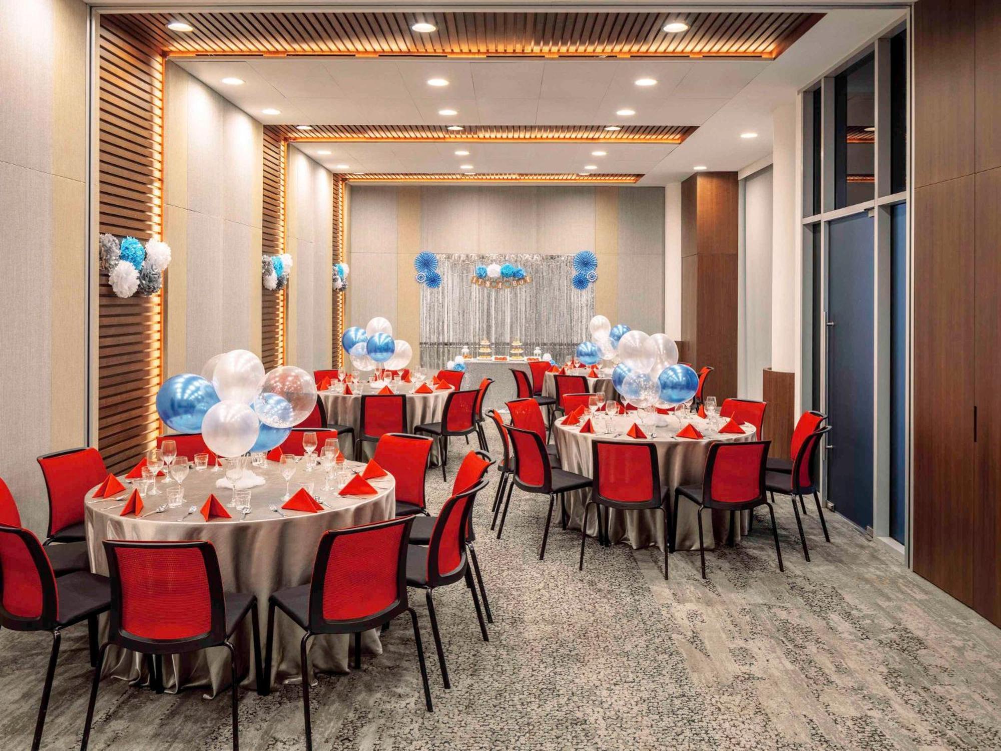 Ibis Singapore On Bencoolen - Newly Renovated Dış mekan fotoğraf