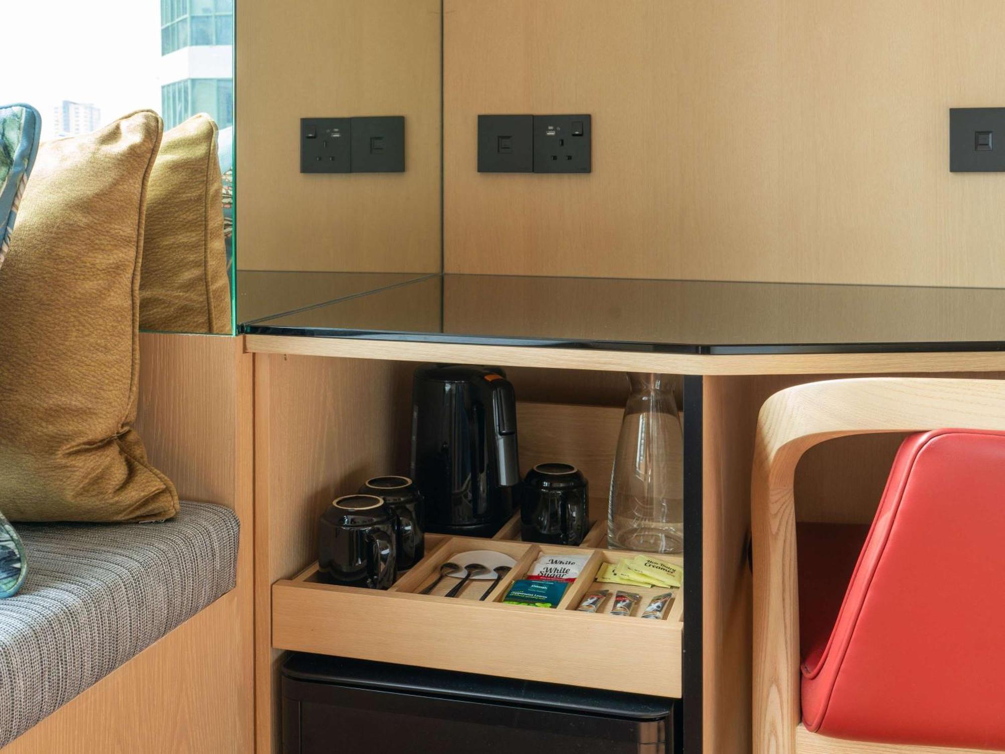 Ibis Singapore On Bencoolen - Newly Renovated Dış mekan fotoğraf